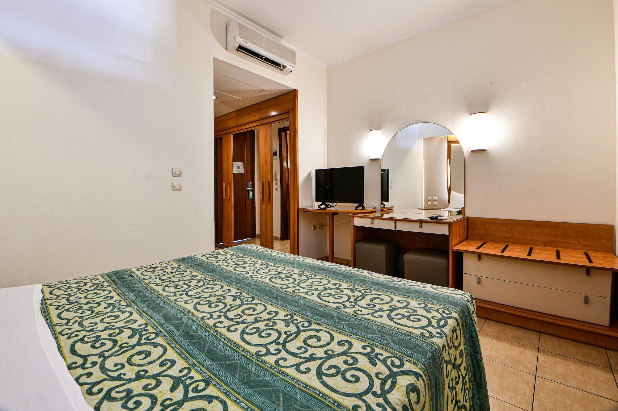 Forum Beach Lalyssos Екстериор снимка