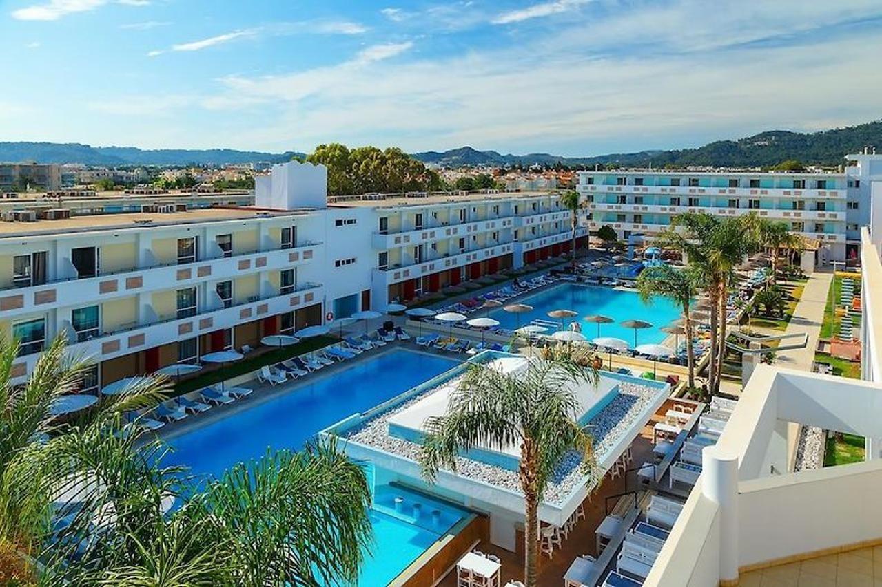 Forum Beach Lalyssos Екстериор снимка