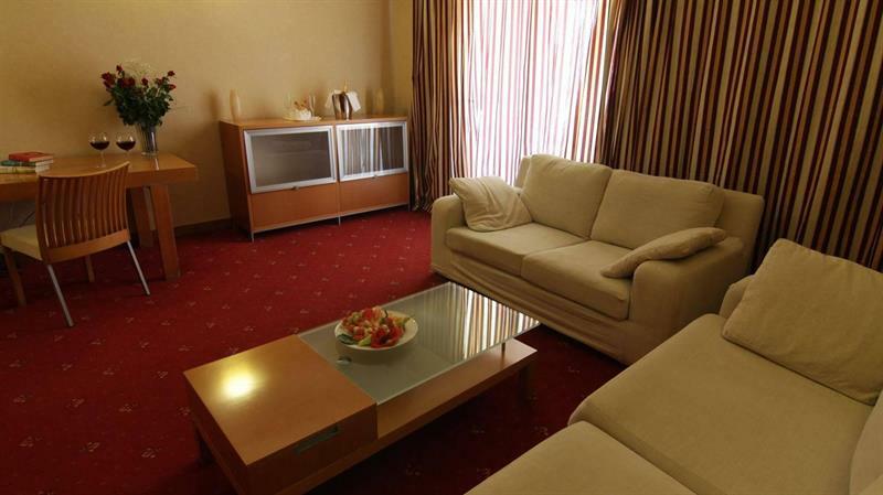 Forum Beach Lalyssos Екстериор снимка